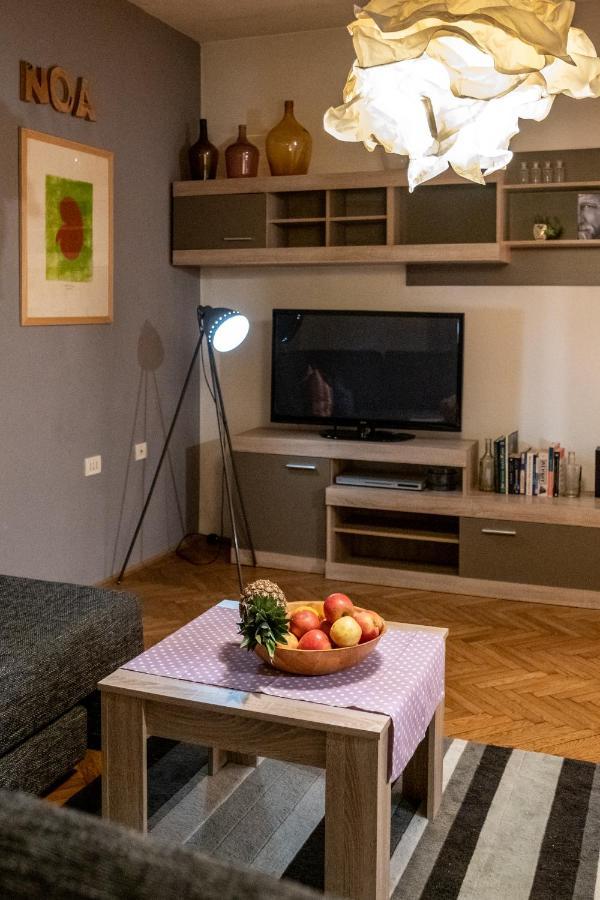 Apartment Lota With Heated Pool On Top Location スペタル エクステリア 写真